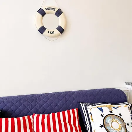 Hostdomus - Phil House Apartamento *